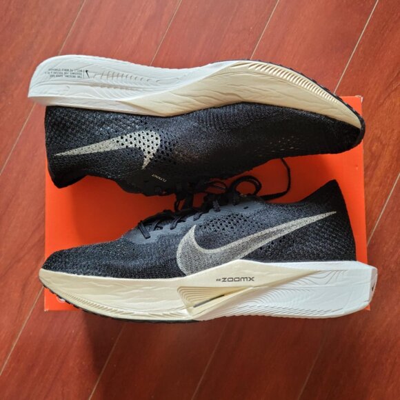 Nike ZoomX Vaporfly 3 - Black Metallic Gold Grain - Picture 1 of 7